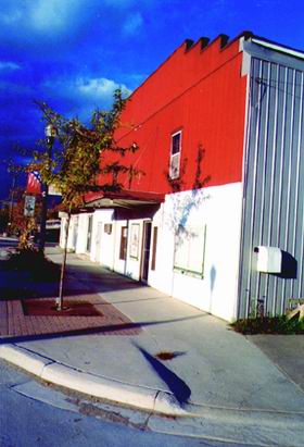 Gem Theatre - Exterior From Seth Landon (newer photo)
